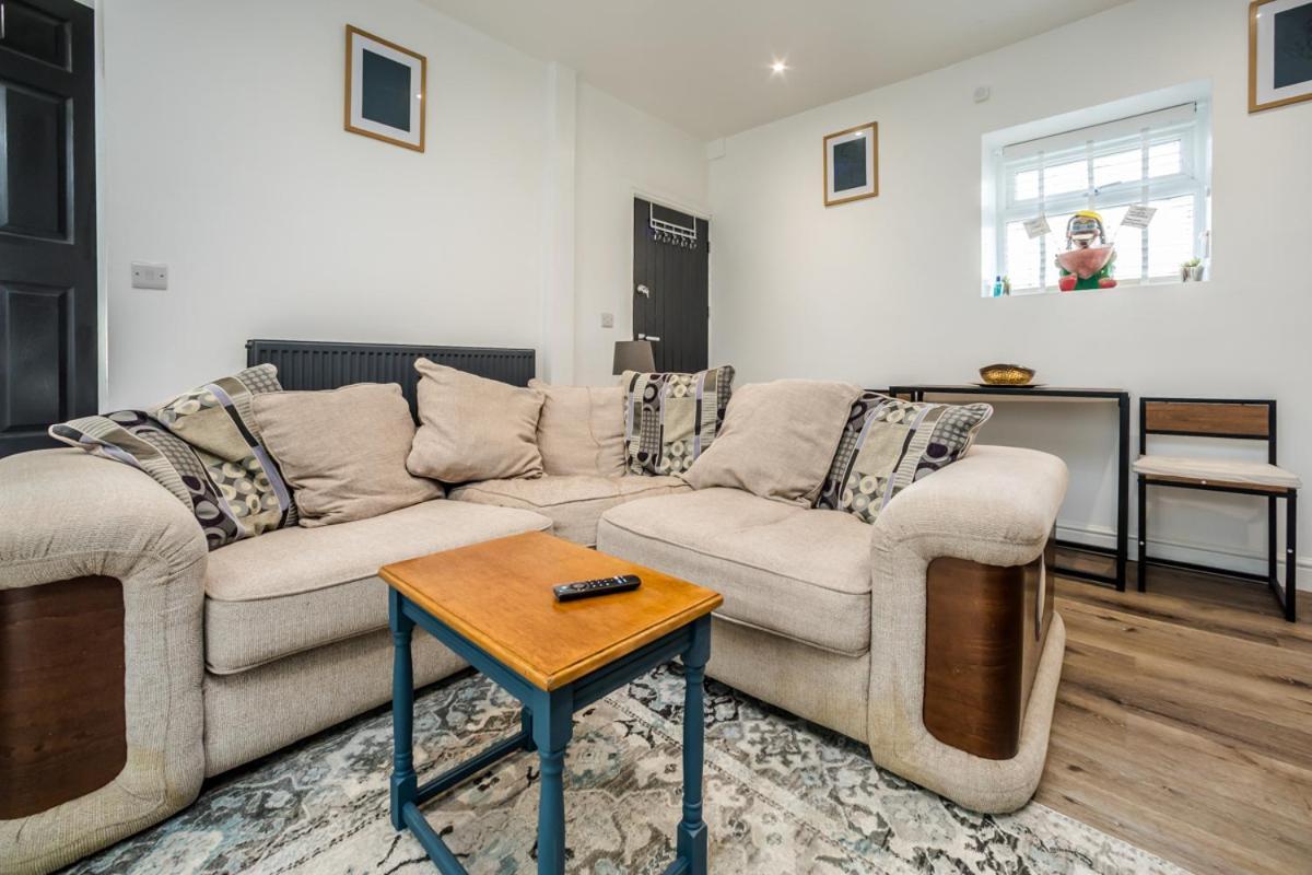 The Cosey Tucked-Away Cottage 2 Or 3 Bedroom Options Huddersfield Ngoại thất bức ảnh